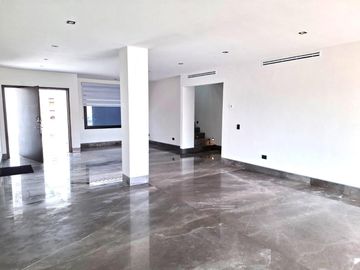 CASA EN VENTA SAN PEDRO