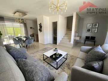 Casa en Nueva en Venta en Villas Castellana