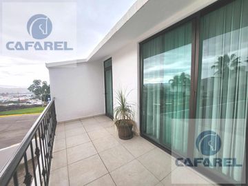 PRIVADA ARBOLEDAS - CASA EN VENTA (VG)