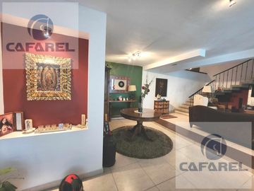 PRIVADA ARBOLEDAS - CASA EN VENTA (VG)