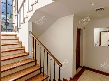 Casa en Venta Col. Villa Montaña, San Pedro Garza García