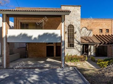 Casa en Venta Col. Villa Montaña, San Pedro Garza García