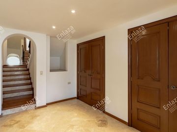 Casa en Venta Col. Villa Montaña, San Pedro Garza García