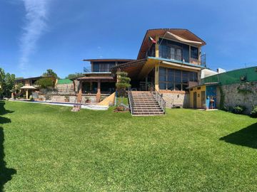CASA ESTILO MEXICANO EN TEQUES