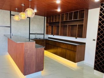 Casa en  venta junto a Chedraui barrio Cascatta.