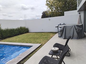 HERMOSA EN ENTA QUERETARO CUMBRES DEL LAGO JURIQUILLA