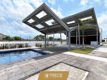 Casa en Fraccionamiento Jardines del Sur, Paso del Toro Veracruz