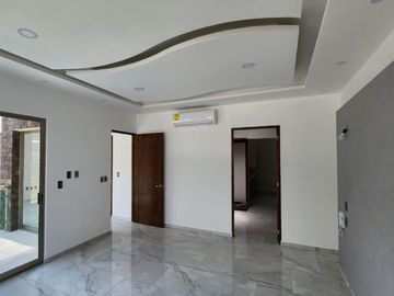 Casa Nueva en Venta en Priv con Vigilancia, Vista Hermosa Cuernavaca, Mor
