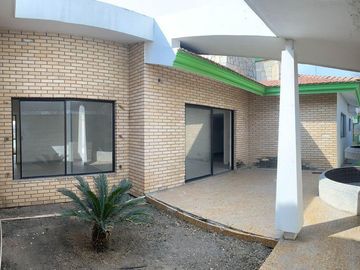 Venta de Quinta en el Centro de Garcia