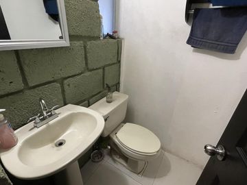 Casa en condominio en  SAN FELIPE TLAMIMILOLPAN FRACCIONAMIENTO HACIENDA VISTA HERMOSA TOLUCA