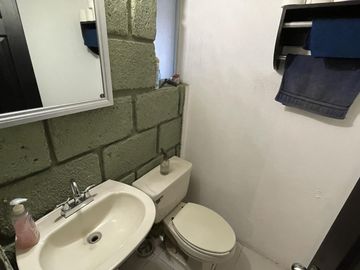 Casa en condominio en  SAN FELIPE TLAMIMILOLPAN FRACCIONAMIENTO HACIENDA VISTA HERMOSA TOLUCA