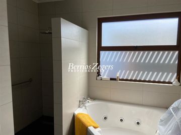 Casa en Venta en La Herradura