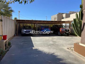 Casa en Venta en La Herradura