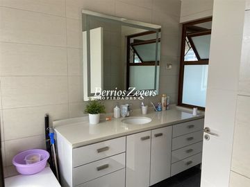 Casa en Venta en La Herradura