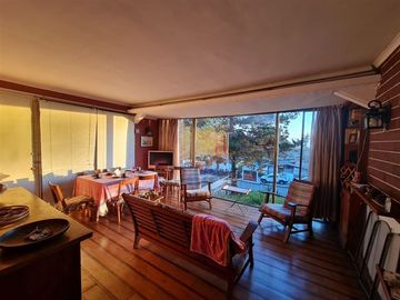 Casa en Venta en AV Edmundo Eluchans