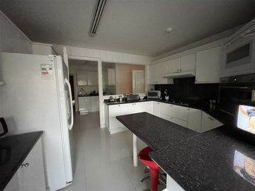 Departamento en Venta en San Damian/ La Viña