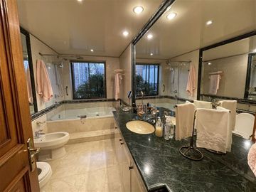 Departamento en Venta en San Damian/ La Viña