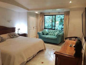 Casa en Venta en VALENZUELA PUELMA/PADRE HURTADO