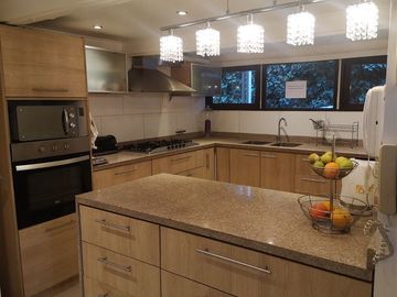 Casa en Venta en VALENZUELA PUELMA/PADRE HURTADO