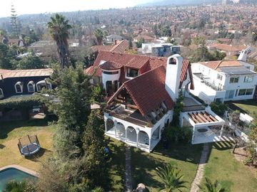 Casa en Venta en La Foresta, cercana a colegio Juanita y Padre Hurtado