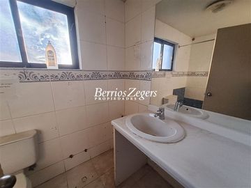 Casa en Venta en Valenzuela Puelma / Escultora Rebeca Matte / Nicanor Plaza