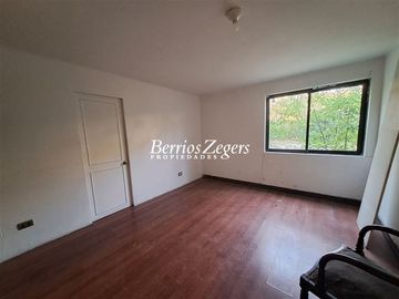 Casa en Venta en Valenzuela Puelma / Escultora Rebeca Matte / Nicanor Plaza
