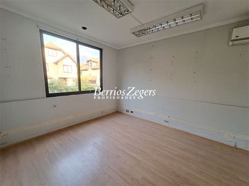 Sitio en Venta en Valenzuela Puelma / Escultora Rebeca Matte / Nicanor Plaza