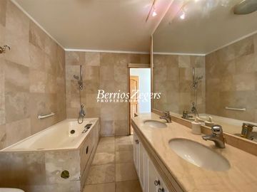 Departamento en Venta en Reñaca Alto / Los Mirlos