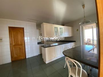 Departamento en Venta en Reñaca Alto / Los Mirlos