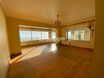 Departamento en Venta en Reñaca Alto / Los Mirlos
