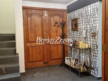 Casa en Venta en CARLOS PEÑA OTAEGUI