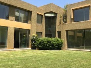 Casa en Venta en AV. EL TRANQUE / FELIPE CUBILLOS