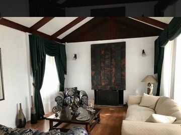 Casa en Venta en Av.Tomas Moro.