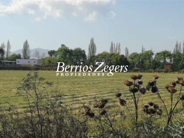 Industrial en Venta en Avenida Américo Vespucio