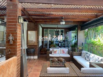 Casa en Venta en Manuel Guzmán Maturana