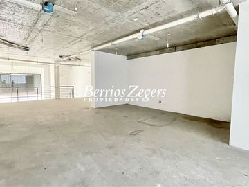 Oficina en Venta en Sector Centro Moderno Local Comercial