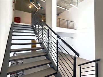 Oficina en Venta en Sector Centro Moderno Local Comercial