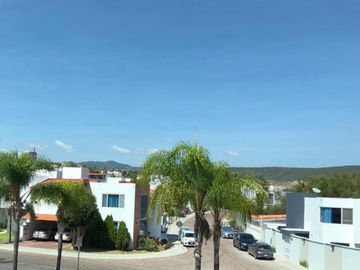 Casa en Venta, Cumbres del Lago