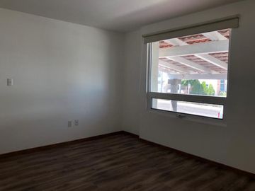 Casa en Venta, Cumbres del Lago
