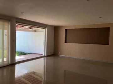 Casa en Venta, Cumbres del Lago