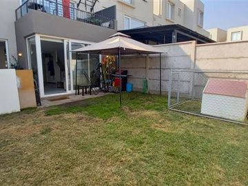 Casa en Venta en MARIANO SANCHEZ FONTECILLA/PARQUE COUSIÑO MACUL