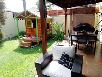 Casa en Venta en MATIAS COUSIÑO /ALTOS DEL PARQUE