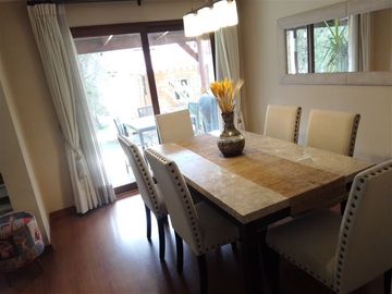 Casa en Venta en MATIAS COUSIÑO /ALTOS DEL PARQUE