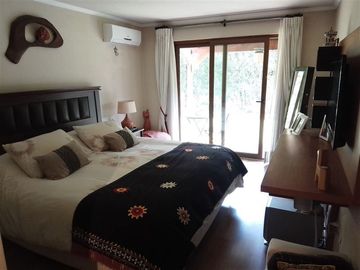 Casa en Venta en MATIAS COUSIÑO /ALTOS DEL PARQUE