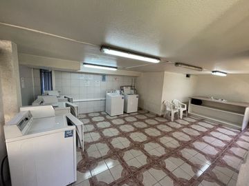 Amplio Dpto 3D/2B con Estac. y Bod. Metro Ñuñoa - BP Consulting