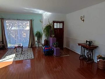 SE VENDE O ARRIENDA  CASA EN CONSTITUCIÓN