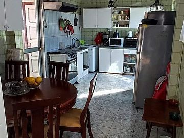 SE VENDE O ARRIENDA  CASA EN CONSTITUCIÓN