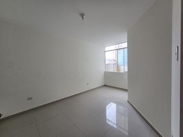VENDO DEPARTAMENTO EN CARABAYLLO CON COCHERA