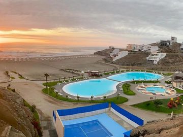 VENDO CASA DE PLAYA EN CERRO AZUL, CONDOMINIO LA HONDA