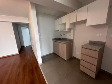 DEPARTAMENTO DE ESTRENO EN SAN MIGUEL, A UN PASO DEL MALECÓN